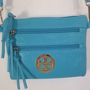 Tory Birch crossbody (please read description)